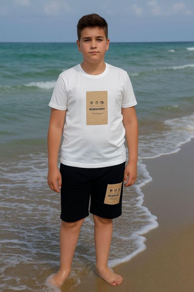 Erkek Çocuk Beyaz Burberry İkili Takım (1-F)