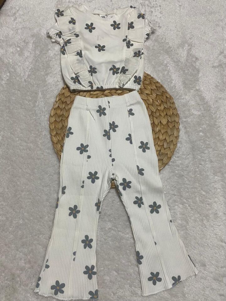 Kız Çocuk Papatya Desenli Kol Lastikli Alt Fitilli Uzun Takım (5-F)