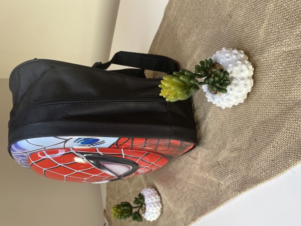 Spiderman Kabartmalı Ana okul Çantası Kırmızı