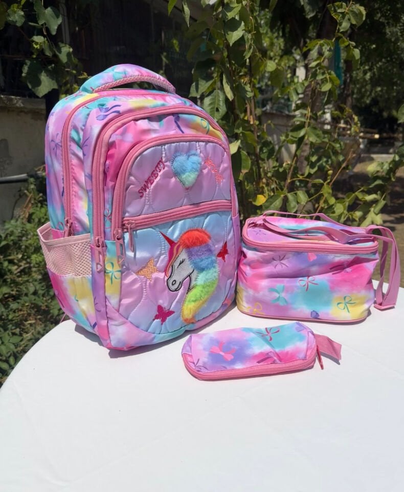 Unicorn Pembe 4 Bölmeli Beslenmeli Okul Çantası(Kalemlik Hediyeli)