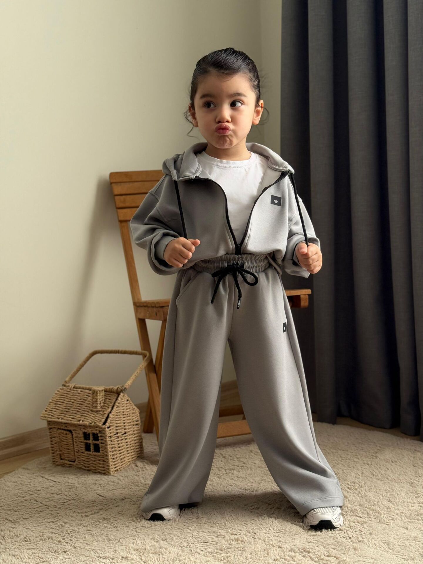 Kız Çocuk  Oysho Kumaş Üst Fermuarlı Eşofman Takım Gri (5-E)