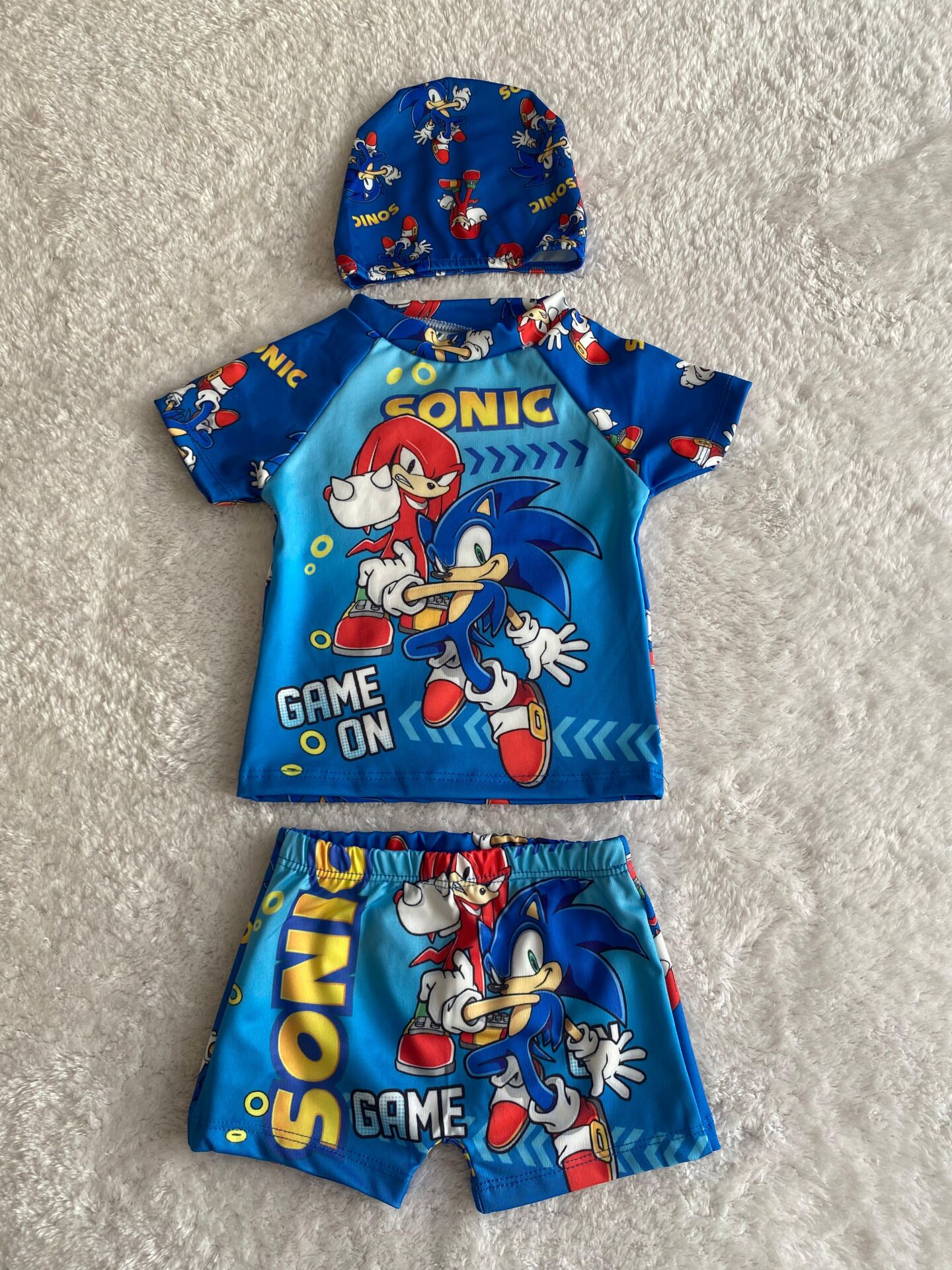 Erkek Çocuk Sonic Kısa Kollu Şortlu Boneli Mayo
