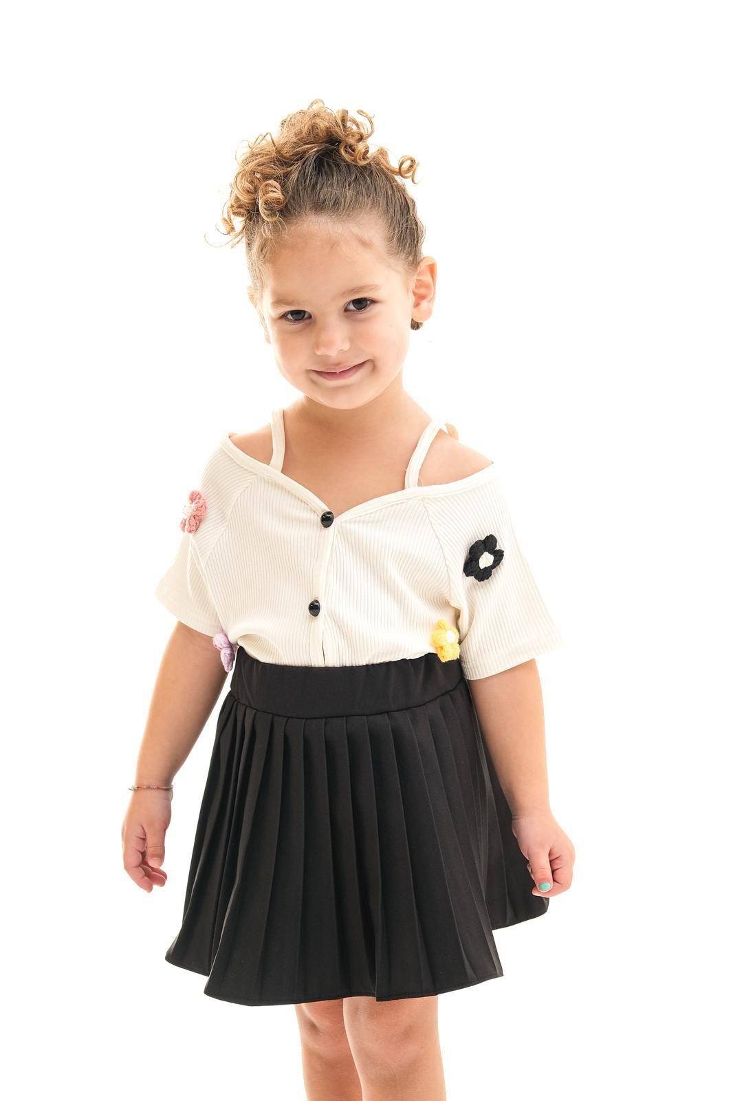 Siyah Omuz Askılı Papatya Detay Etek Takım  (4-B) 7/8