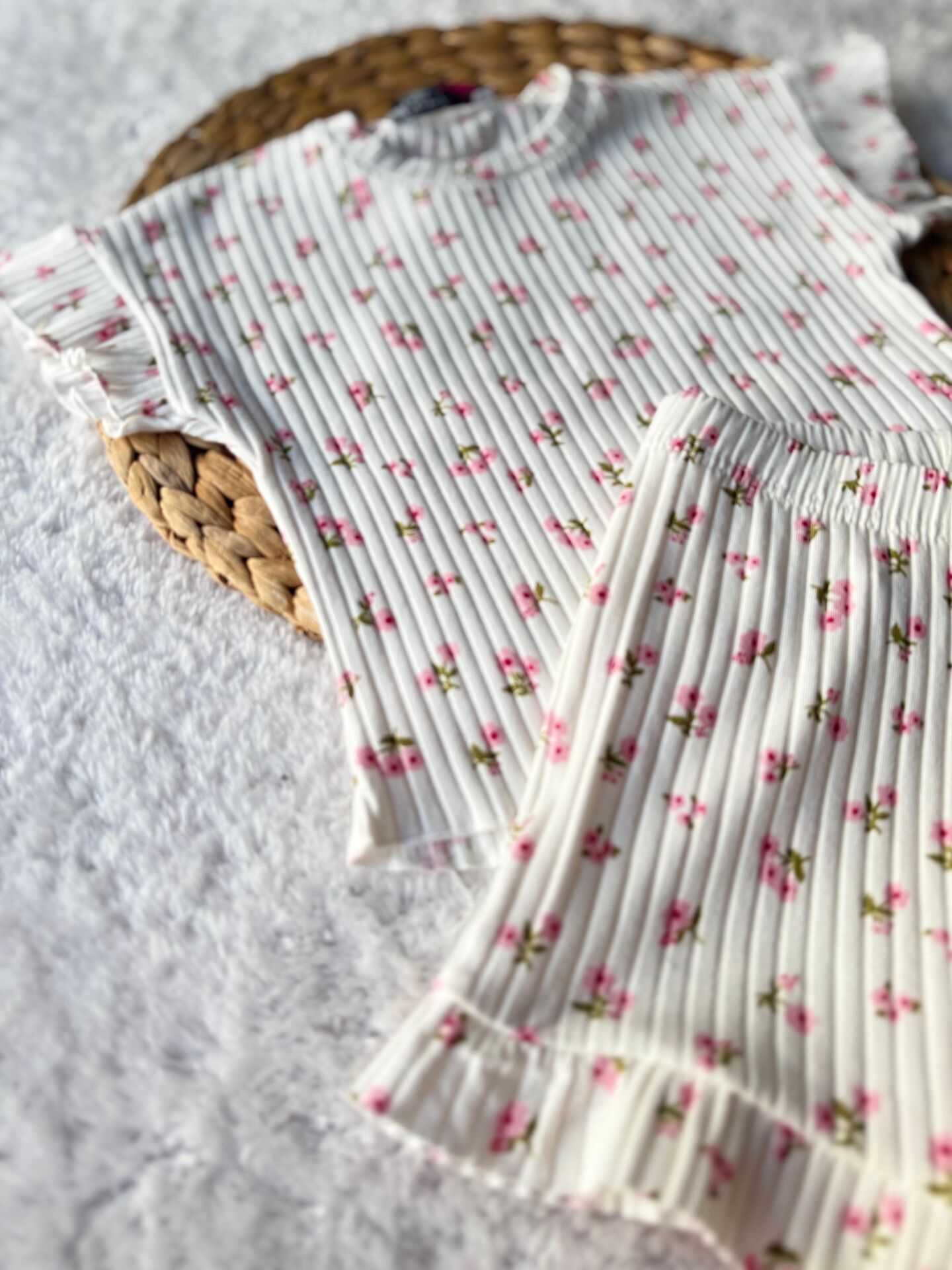 Kız Çocuk Beyaz Çiçekli Fitilli İkili Takım  (5-F)