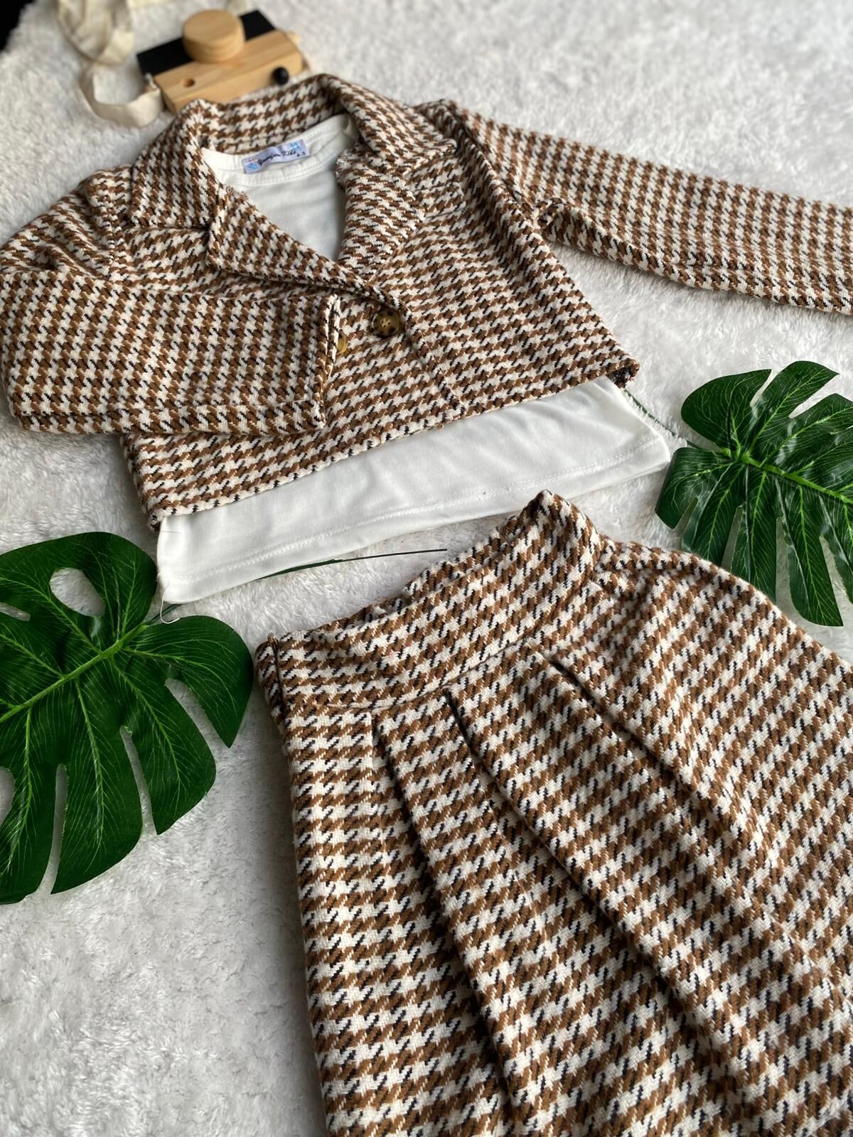 Kız Çocuk Kahve 3 Lü Etekli Takım