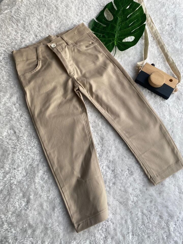 Erkek Çocuk Okul Pantolonu Krem