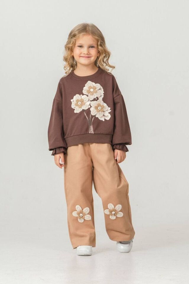 Kahve Kolu Büzgülü Papatyalı Üst - Alt Tarçın Gabardin Likralı PantalonTakım