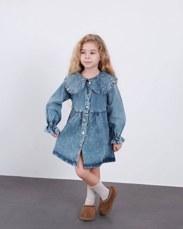 İncili Önden Metal Düğmeli Kolu Büzgülü Kot Elbise